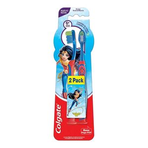 Escova Dental Infantil Colgate Smiles Batman & Mulher Maravilha 2 Unidades